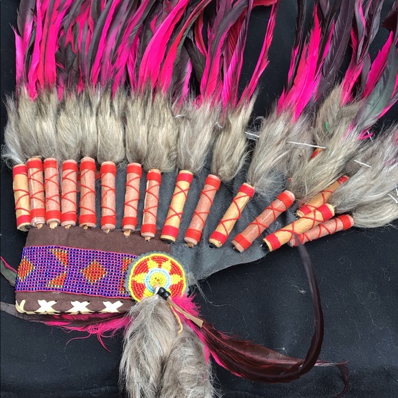 Stunning Hand Beaded Balinese Headdress 💕 - Picture 3 of 8